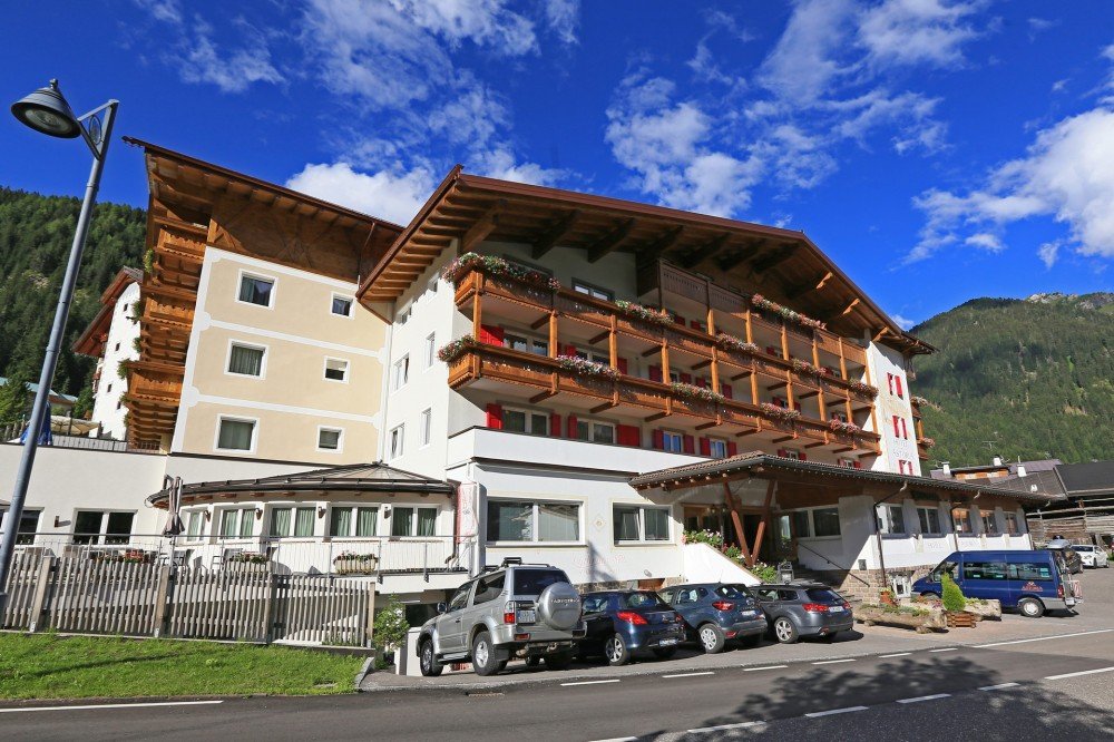 Hotel Astoria (Canazei) Canazei