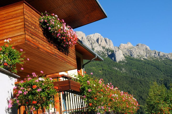 Garnì Enrosadira Vigo di Fassa