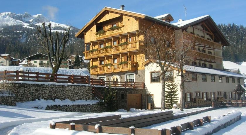 Wellness Hotel Dolomia Soraga