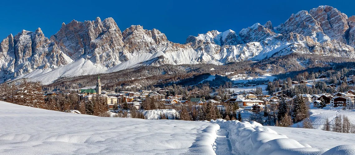 Cortina